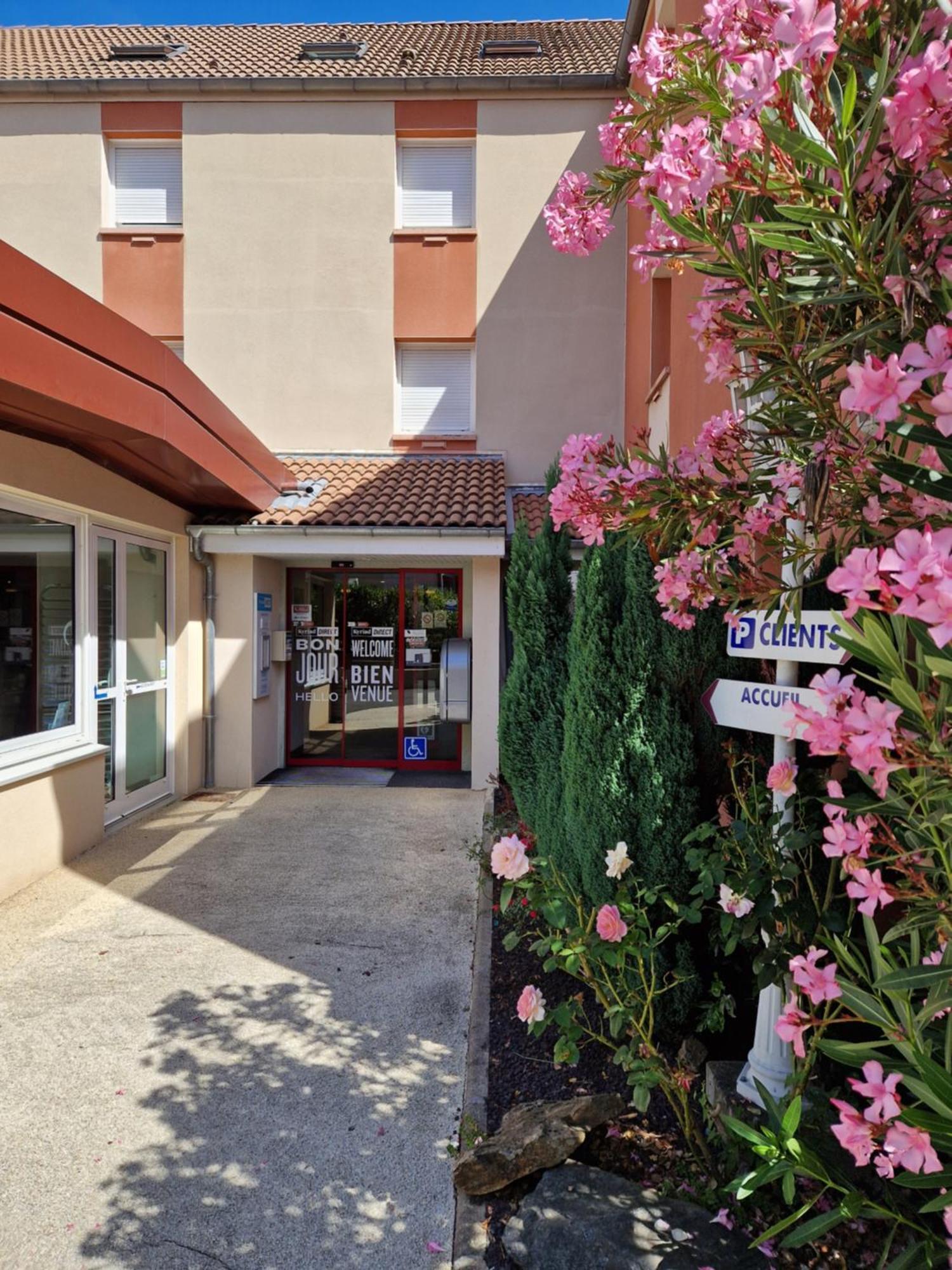 Kyriad Direct Limoges Nord Екстериор снимка